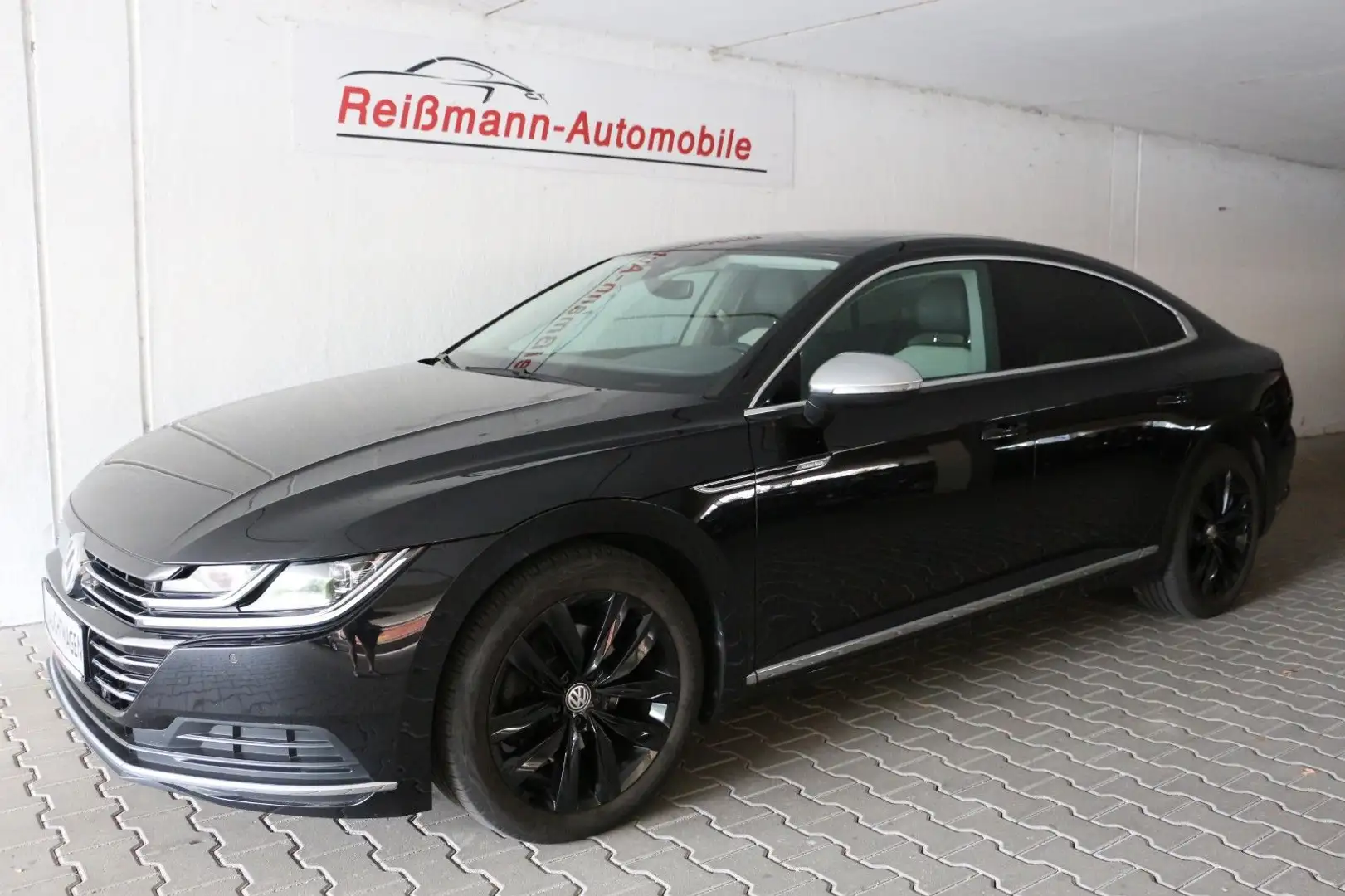 Volkswagen Arteon Elegance 4Motion, Standhzg., Pano, Leder Schwarz - 1