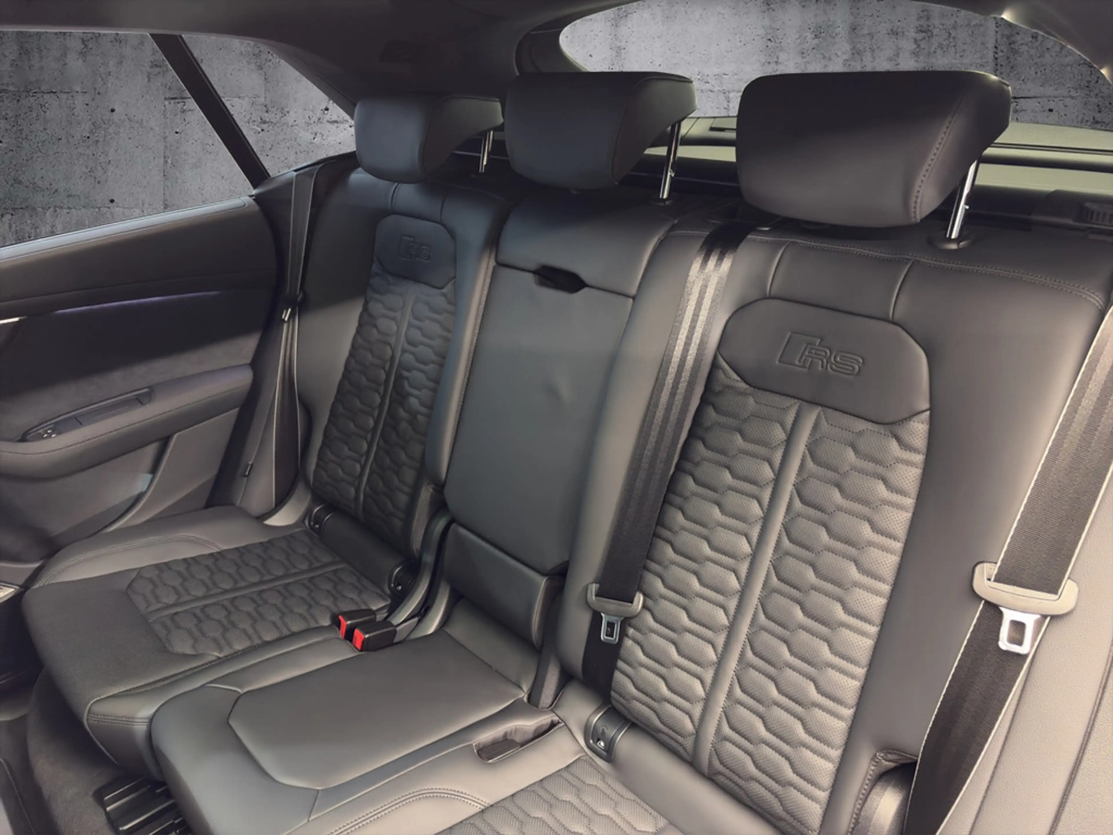 Audi RS Q8 performance 4.0 TFSI quattro — photo 12