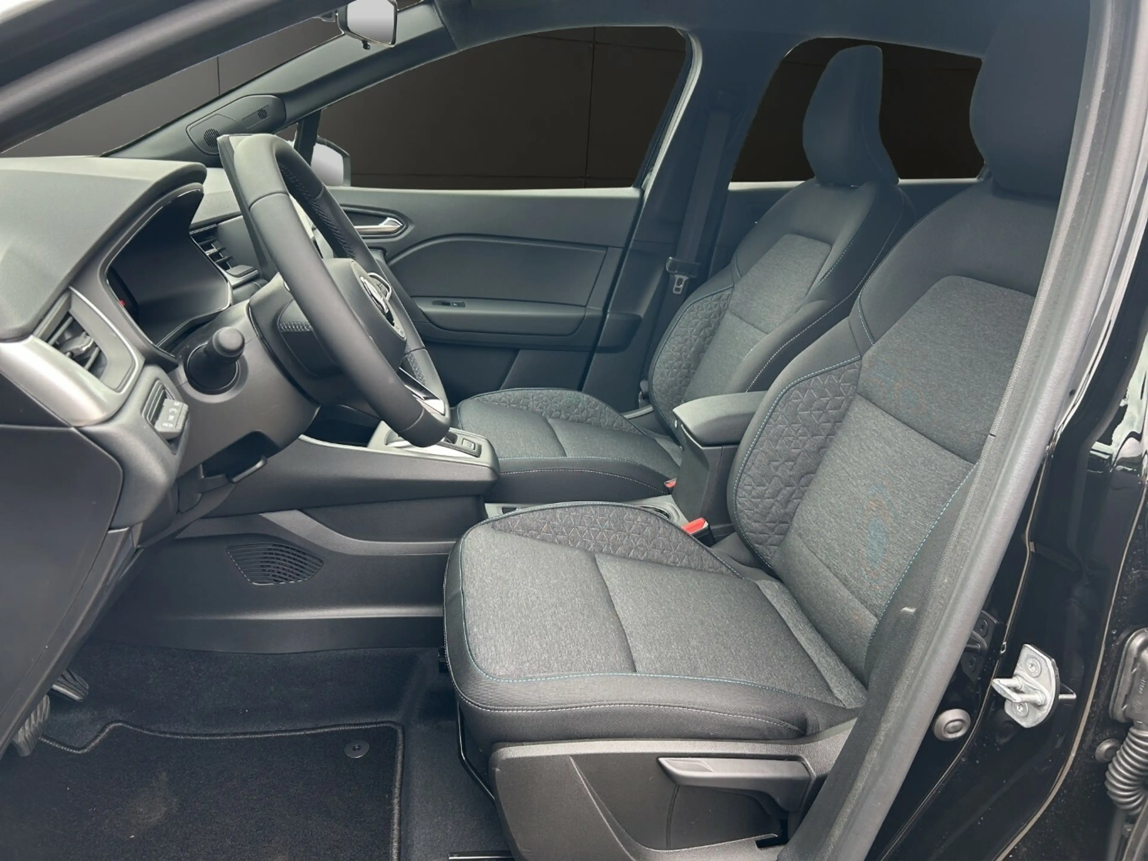 Mitsubishi ASX Diamant PLUS Black 1,8 l HEV AT — photo 9