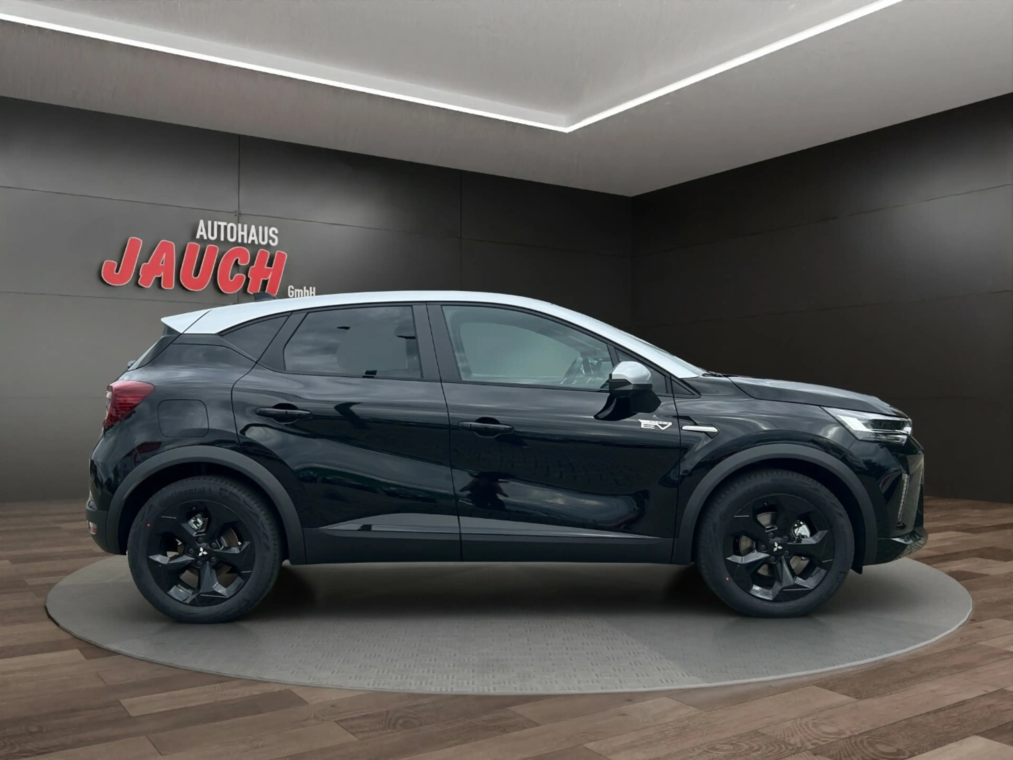 Mitsubishi ASX Diamant PLUS Black 1,8 l HEV AT — photo 6