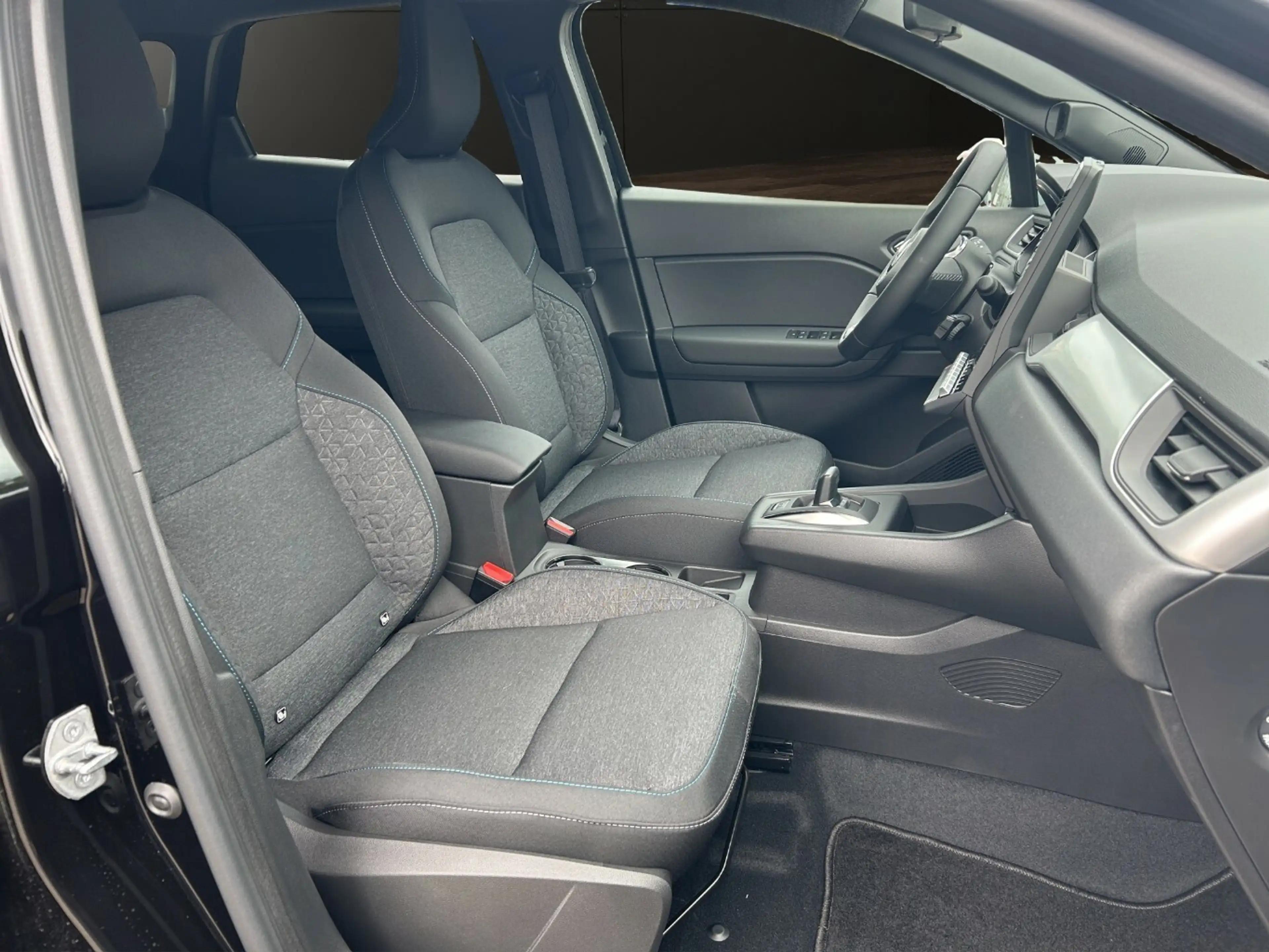 Mitsubishi ASX Diamant PLUS Black 1,8 l HEV AT — photo 10