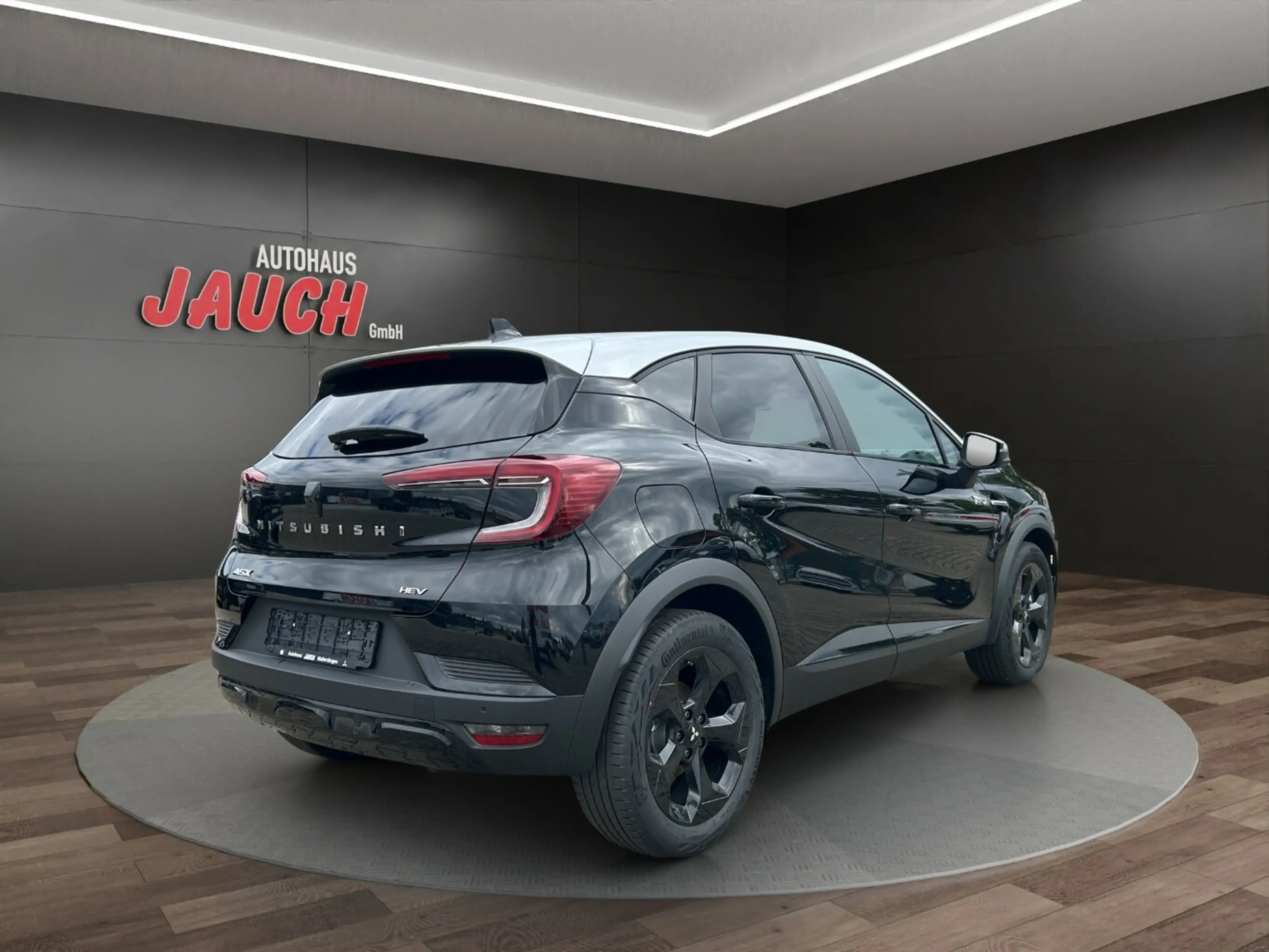 Mitsubishi ASX Diamant PLUS Black 1,8 l HEV AT — photo 5