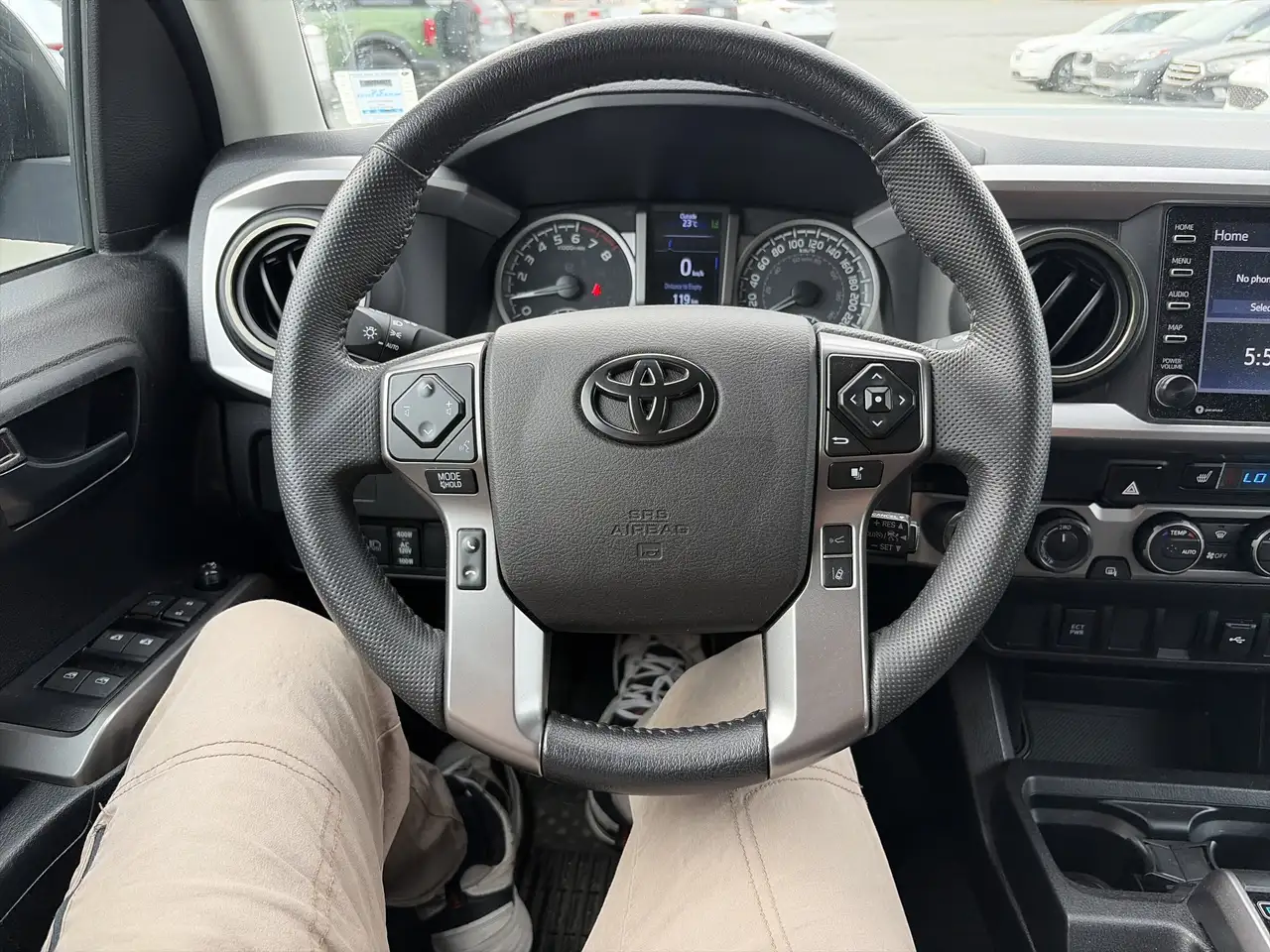 Toyota Tacoma снимка Toyota Tacoma