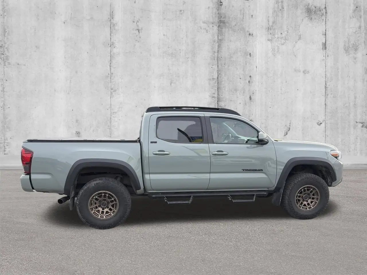 Toyota Tacoma снимка Toyota Tacoma