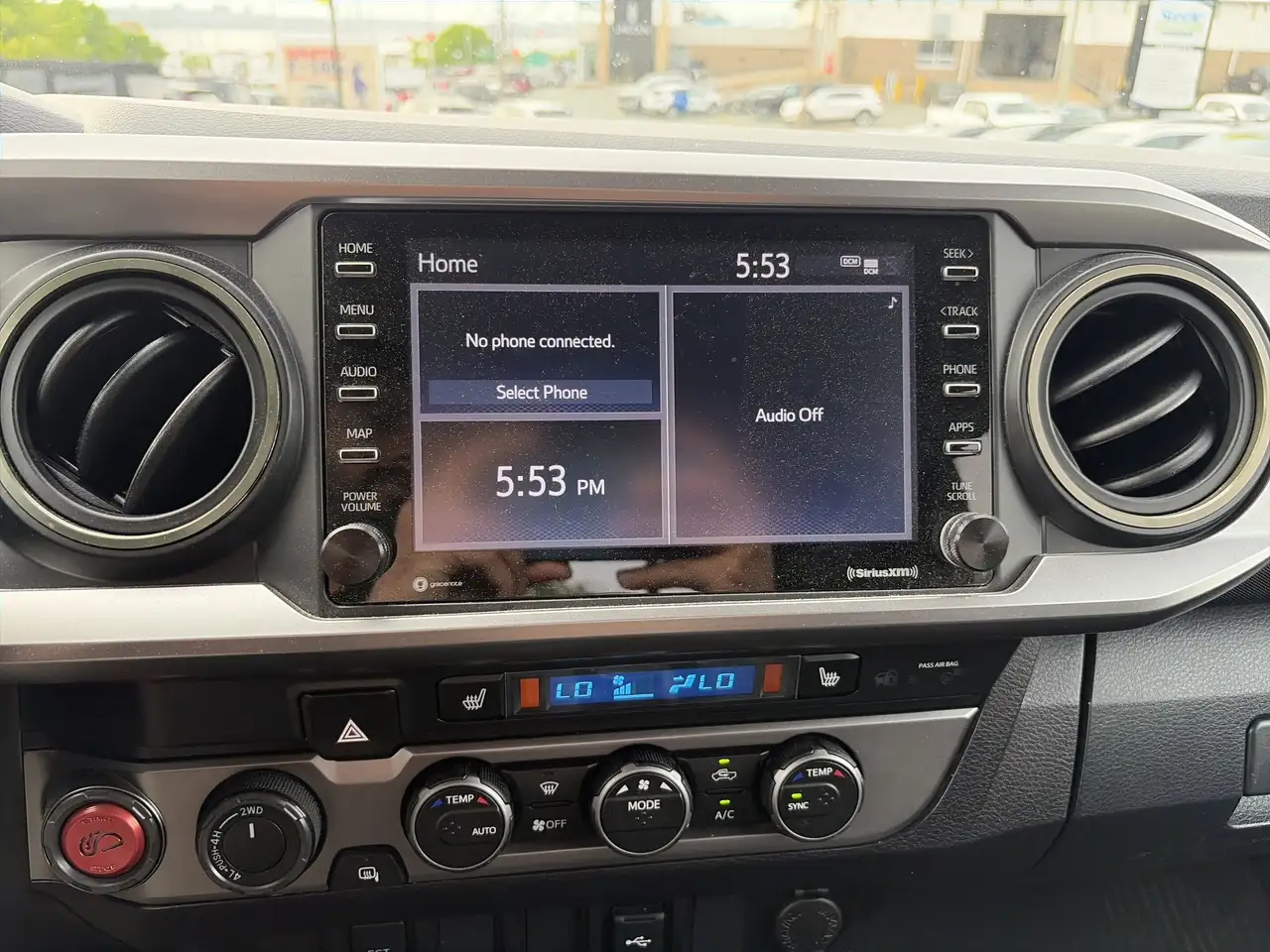Toyota Tacoma снимка Toyota Tacoma