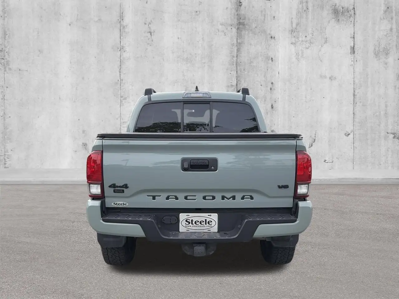 Toyota Tacoma снимка Toyota Tacoma