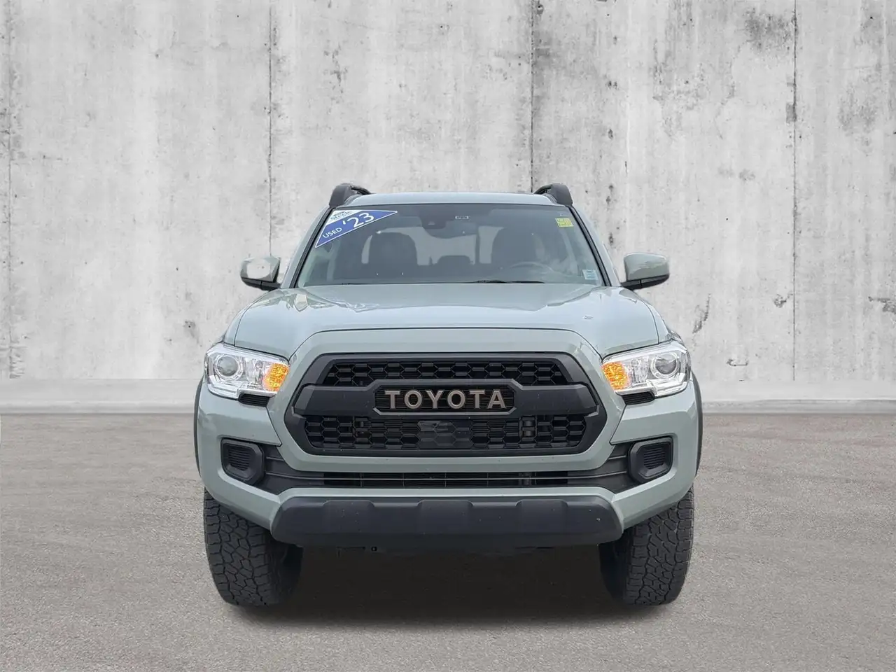 Toyota Tacoma снимка Toyota Tacoma