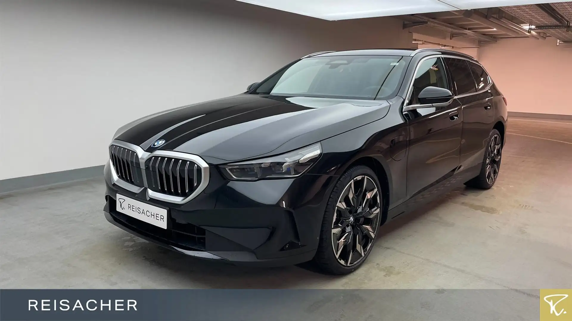 BMW 550 e xDrive Touring Laden AC Ladekabel DAB Schwarz - 1