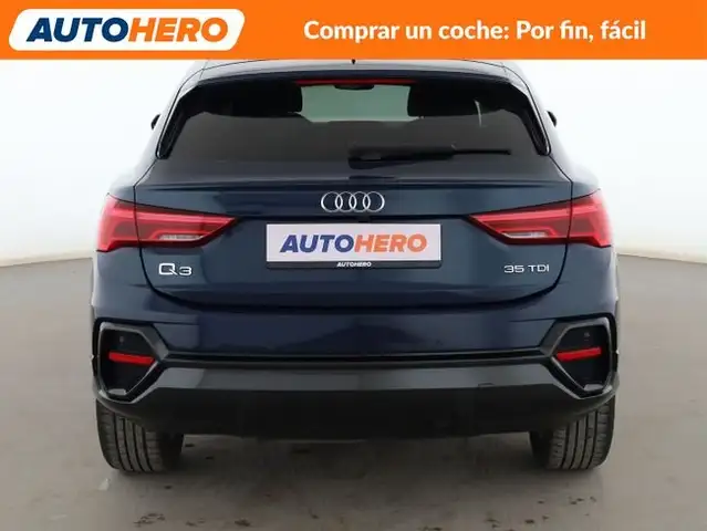 Audi Q3 view 5