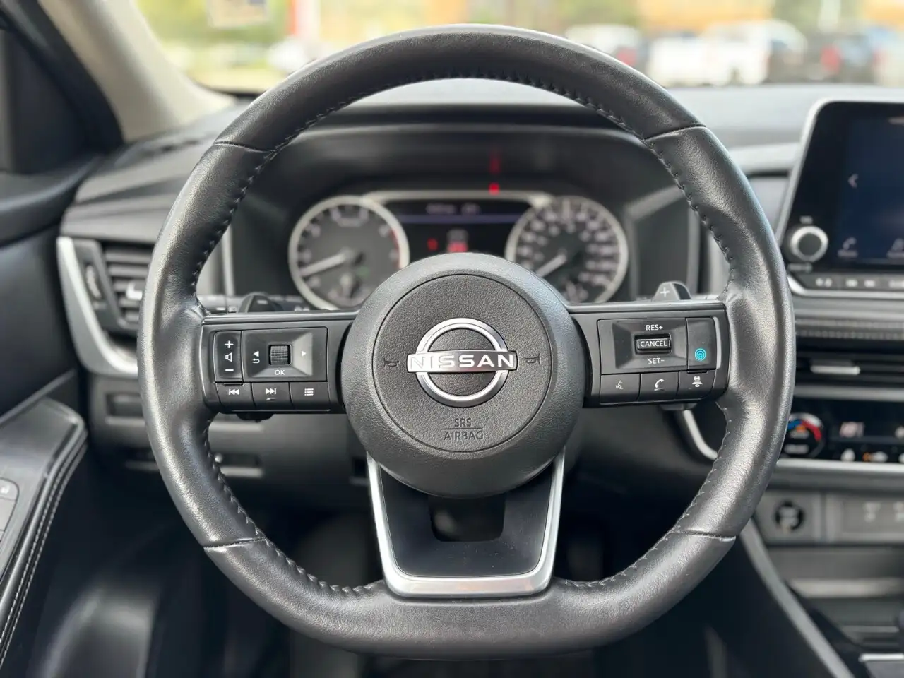 Nissan Rogue fotografie Nissan Rogue