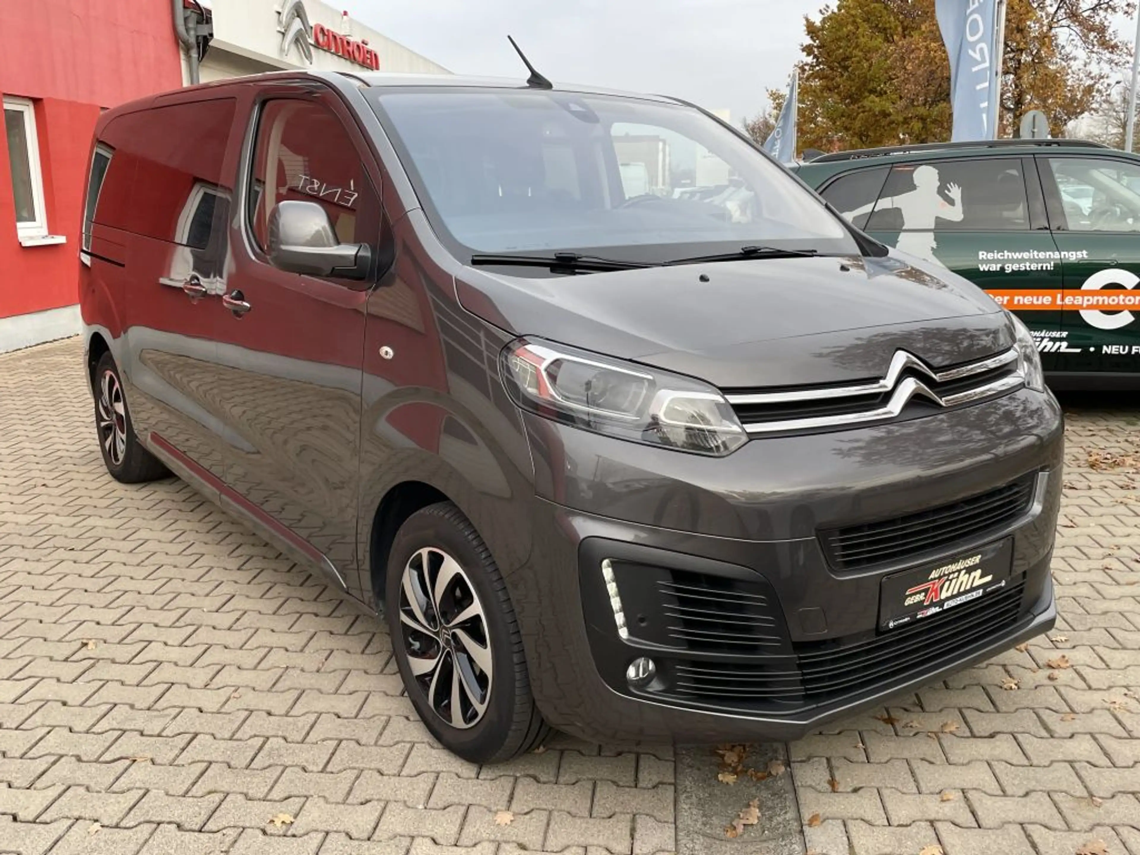 Citroen Spacetourer SpaceTourer M BlueHDi 145 Shine + AHK, 8-Sitzer — photo 3