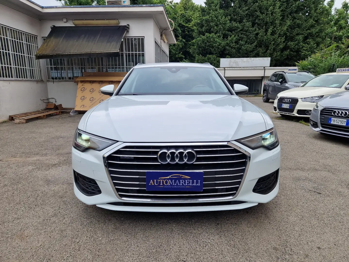 Audi A6 Avant 40 2.0 tdi mhev Busines Design quattro s-tro Bianco - 2