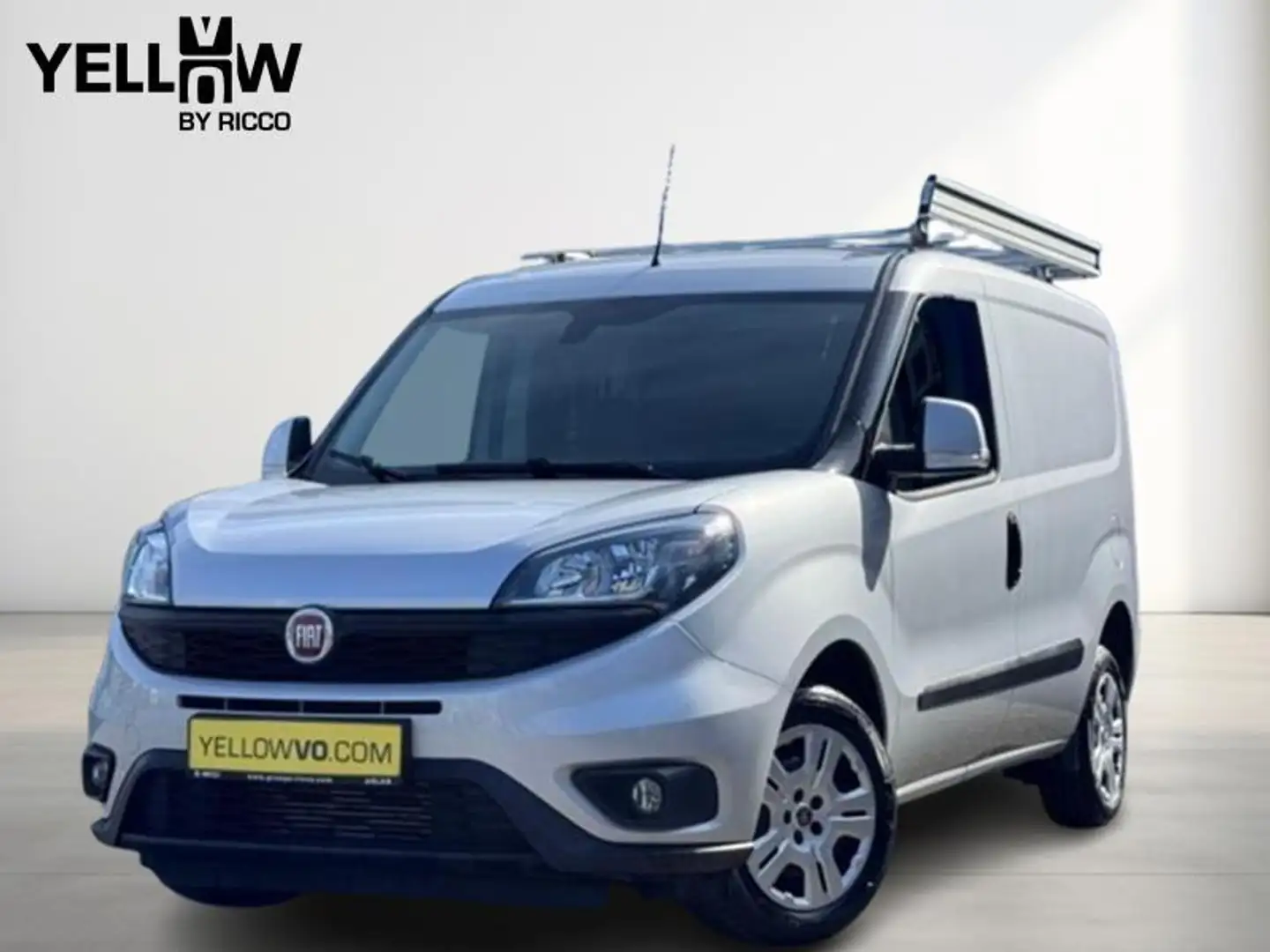 Fiat Doblo 1.3 Multijet / GPS / Camera Gris - 1