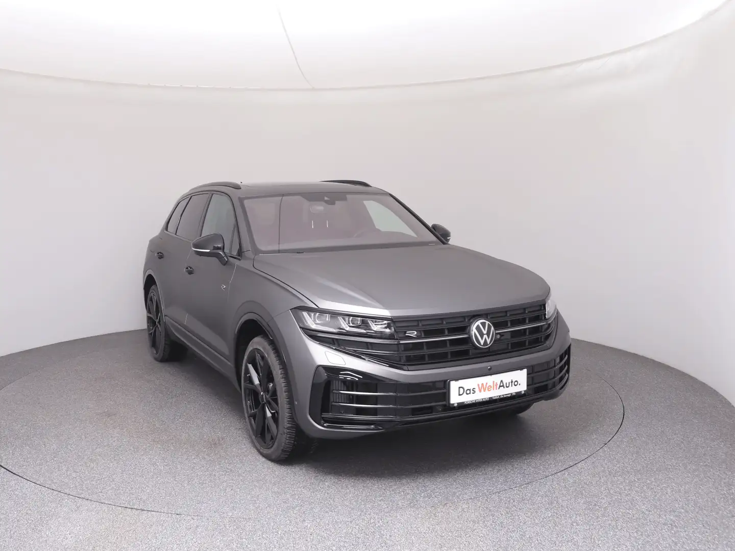 Volkswagen Touareg R eHybrid TSI 4MOTION Grau - 2