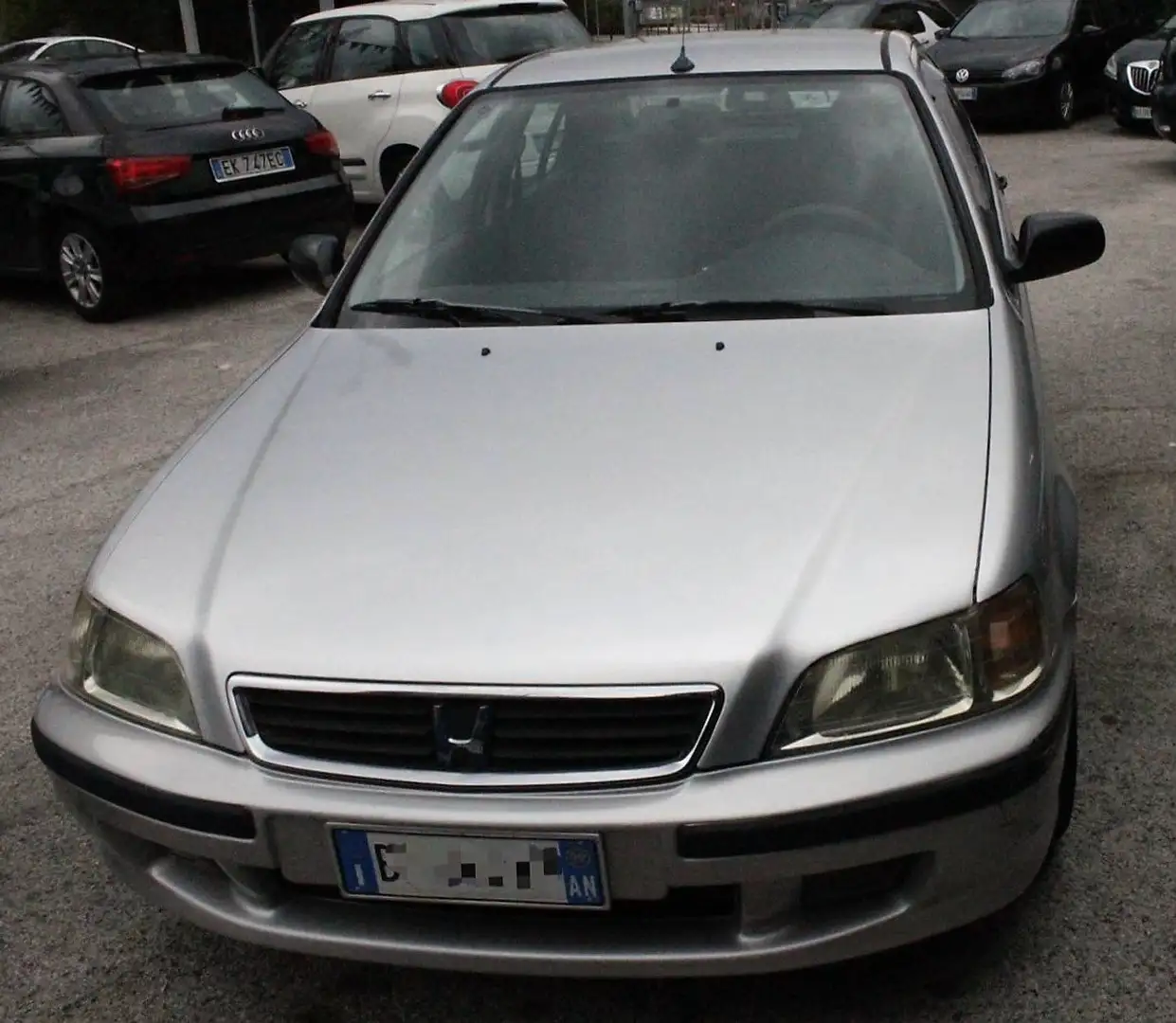 Honda Civic Civic 5p 1.4i Grau - 2