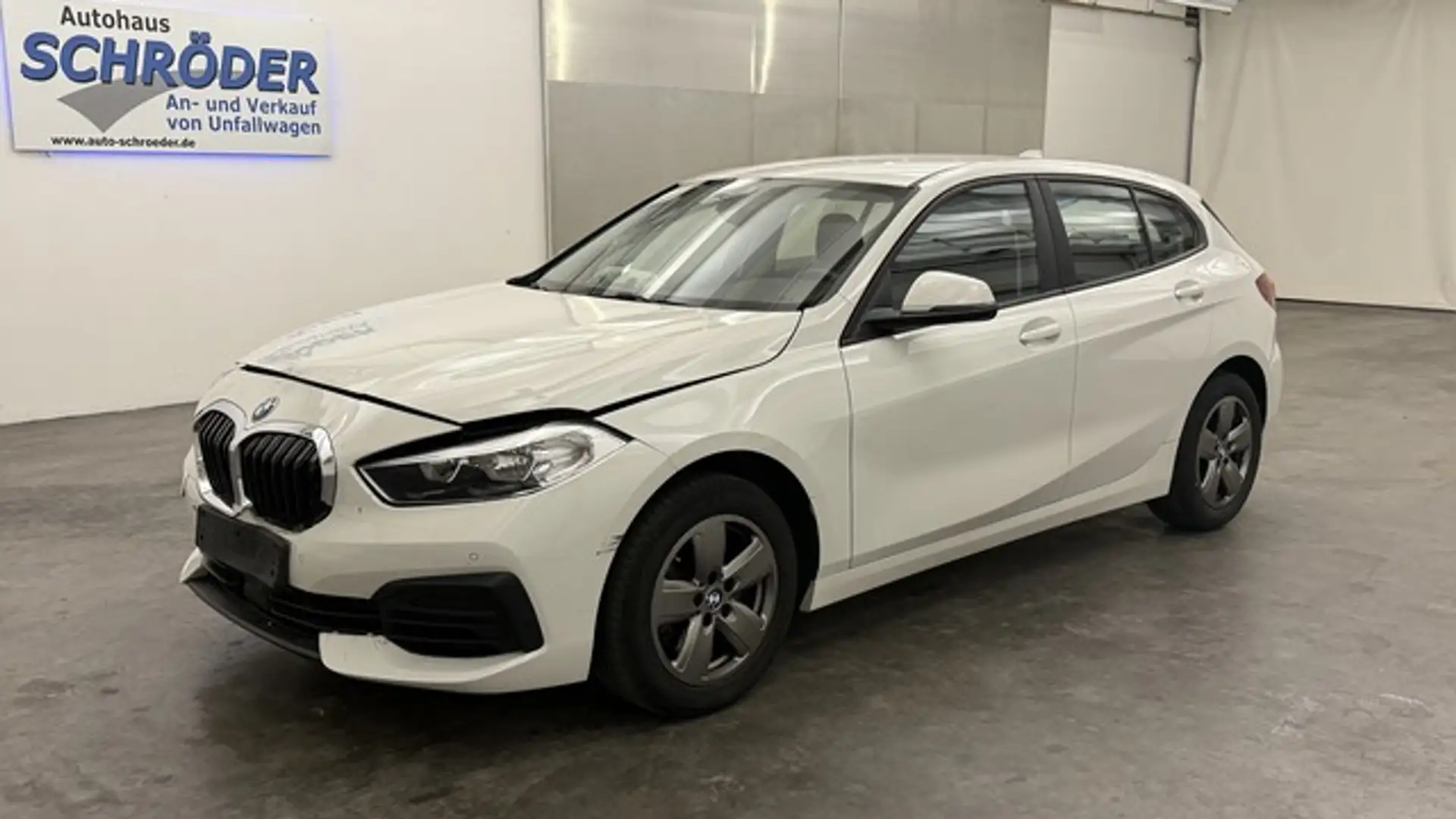 BMW 118 118i Advantage *Navi*SHZ*PDC* Wit - 2