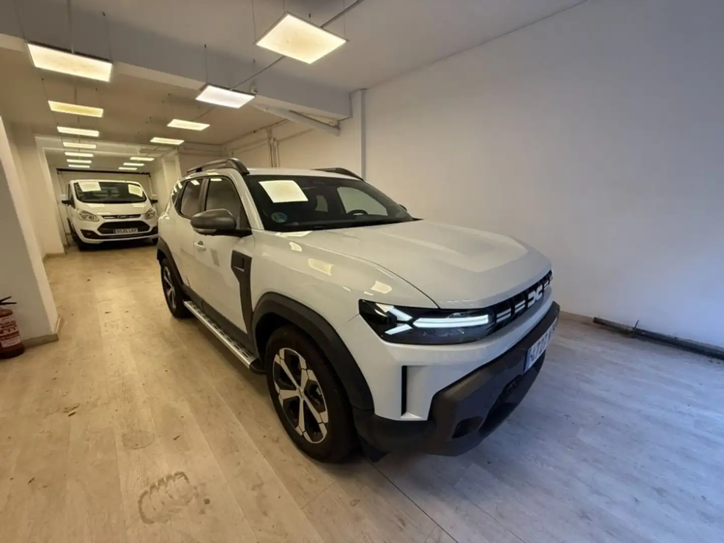 Dacia Duster 1.6 Hybrid Journey 4x2 105kW 48v Blanc - 1