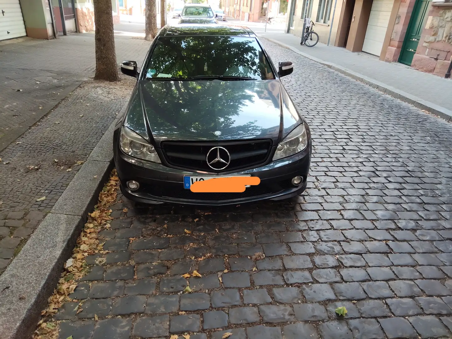 Mercedes-Benz C 230 C 230 7G-TRONIC Šedá - 1
