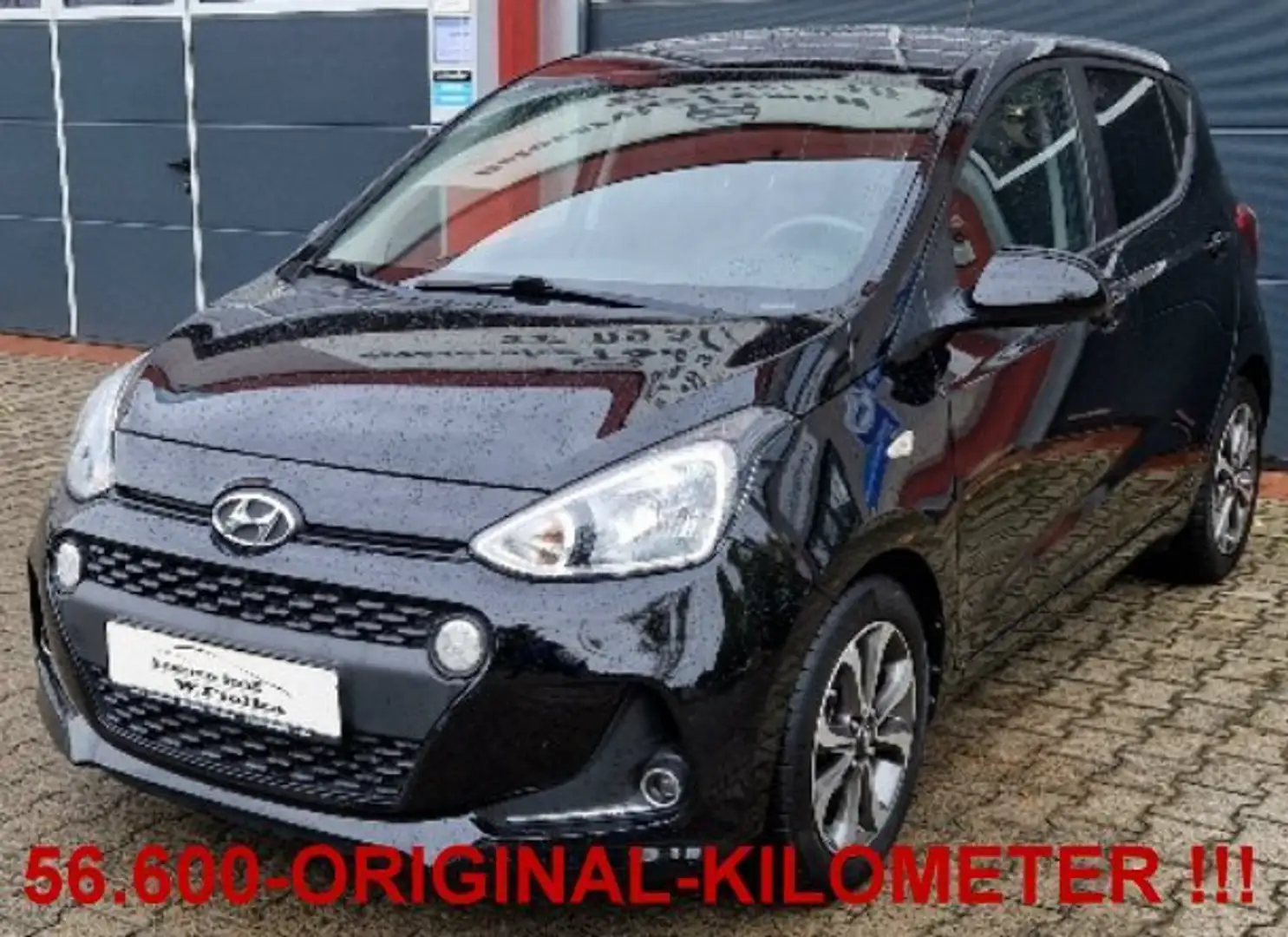 Hyundai i10 1.2 YES!+ Schwarz - 1
