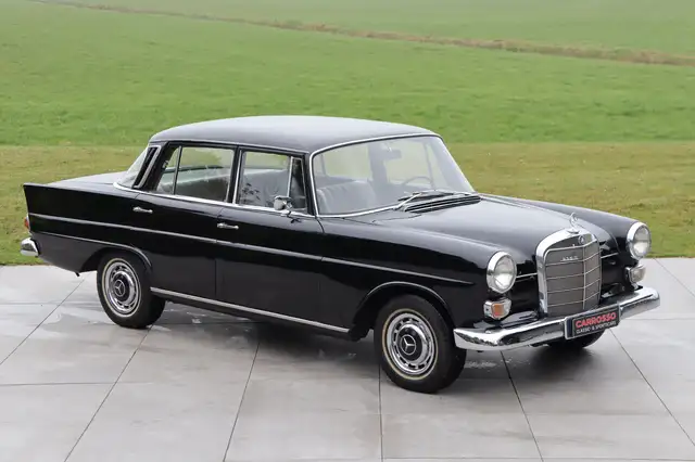 Mercedes-Benz 230 S W110 "Heckflosse" - Original Dutch Delivered