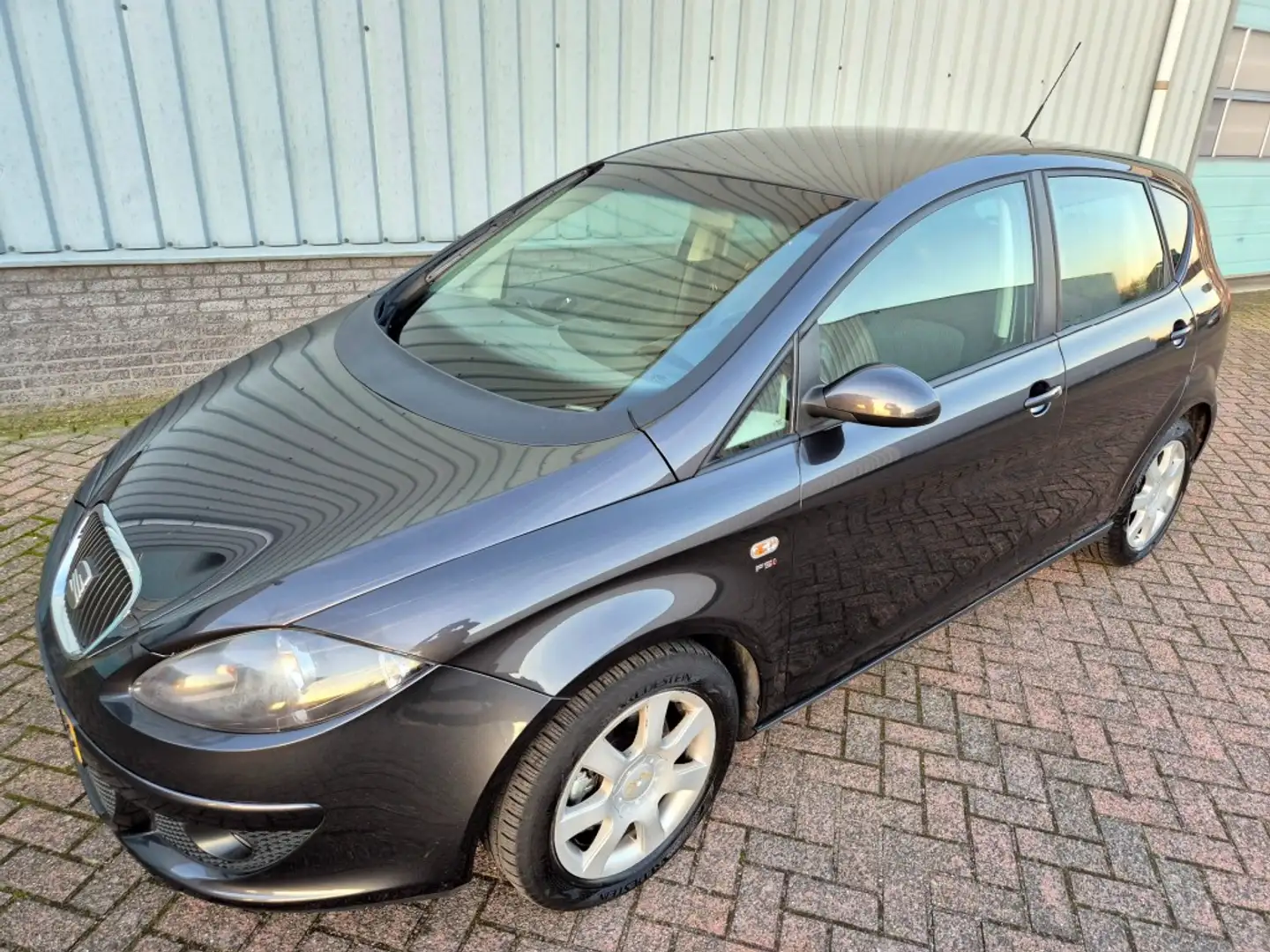 SEAT Altea 2.0 FSI Stylance Airco Cruise CTRL Grigio - 2