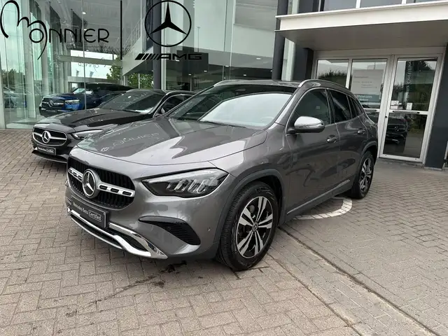 Mercedes-Benz GLA 180 GLA Business Line