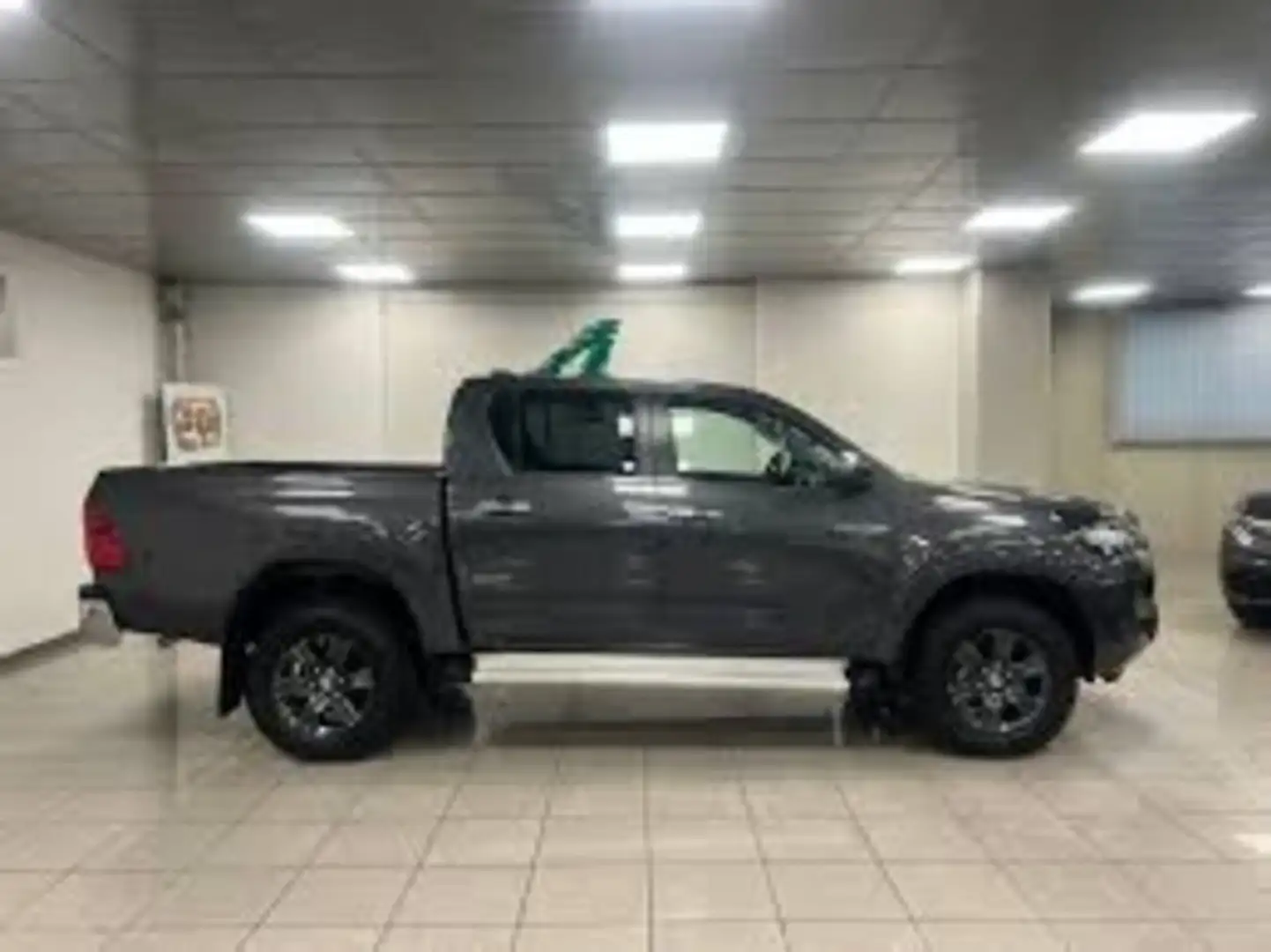 Toyota Hilux 2.8 D-4D A/T 4WD 48V 4 porte Double Cab Lounge IB - 2