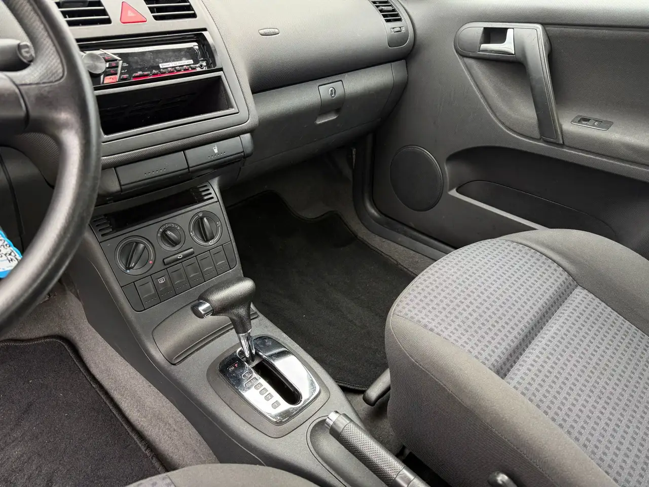 Volkswagen Polo 1.4-16V Comfortline, foto 11