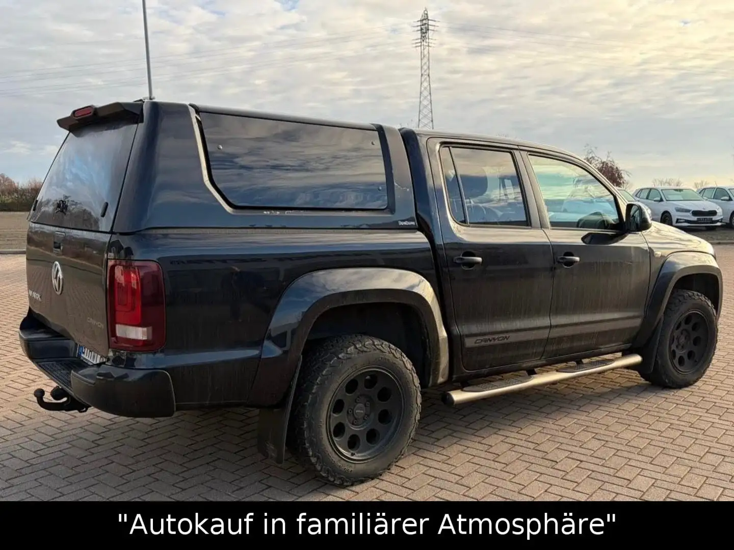 Volkswagen Amarok Canyon DoubleCab 4x4+AHK+STANDH.+8-GANG Schwarz - 1