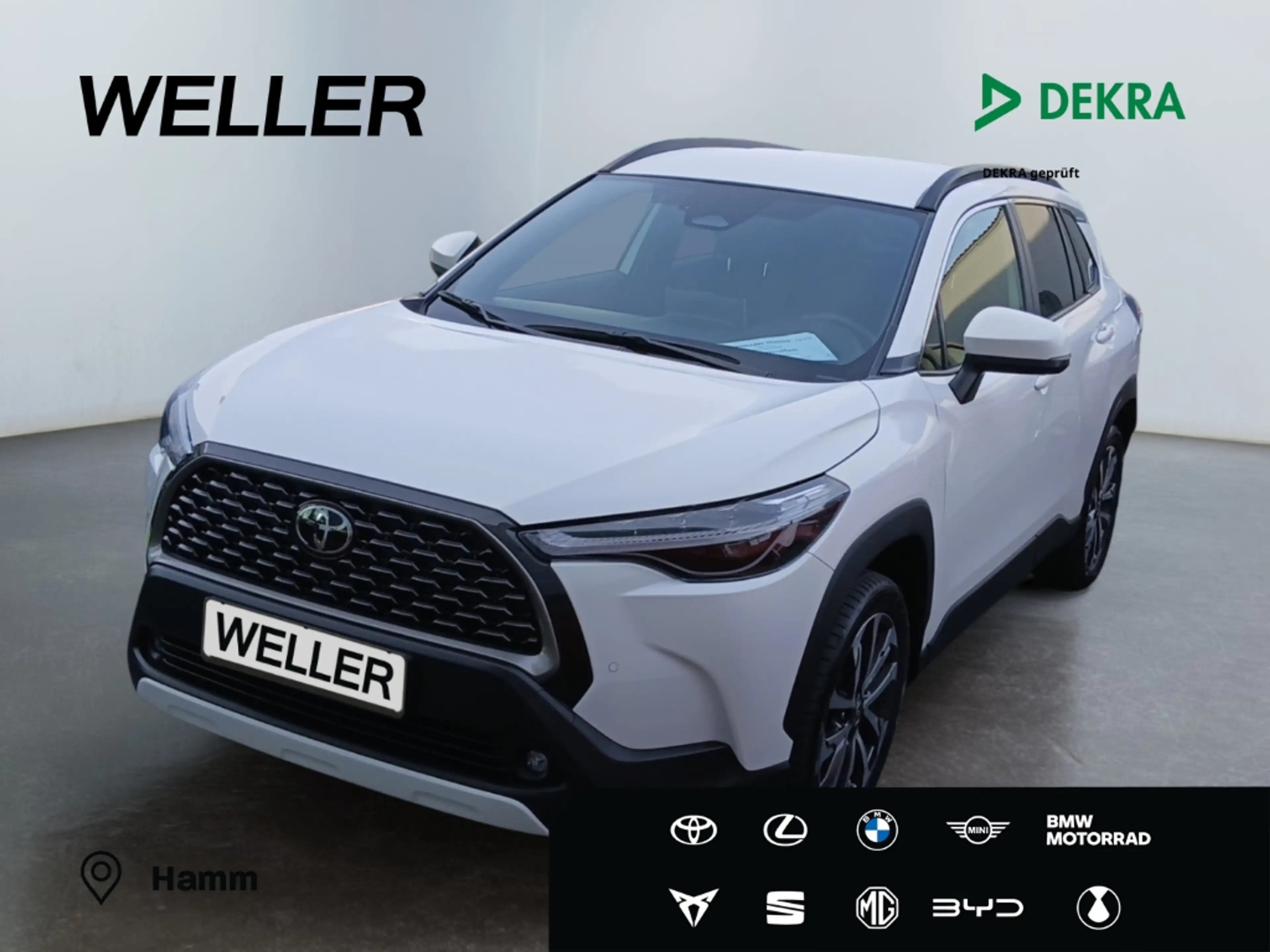 Toyota Corolla Cross 2.0 Hybrid Team D *LED*CAM*SHZ*PDC*