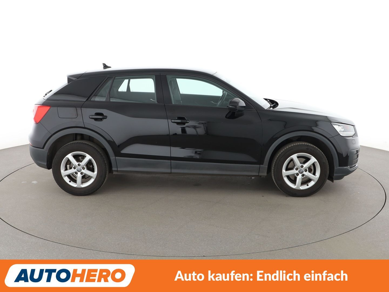 Audi Q2 30 TFSI *PDC*SHZ*KLIMA* — photo 7