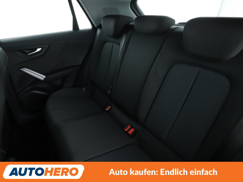 Audi Q2 30 TFSI *PDC*SHZ*KLIMA* — photo 14