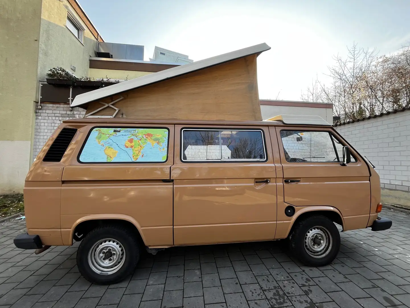 Volkswagen T3 Camper für 4 Personen - 1