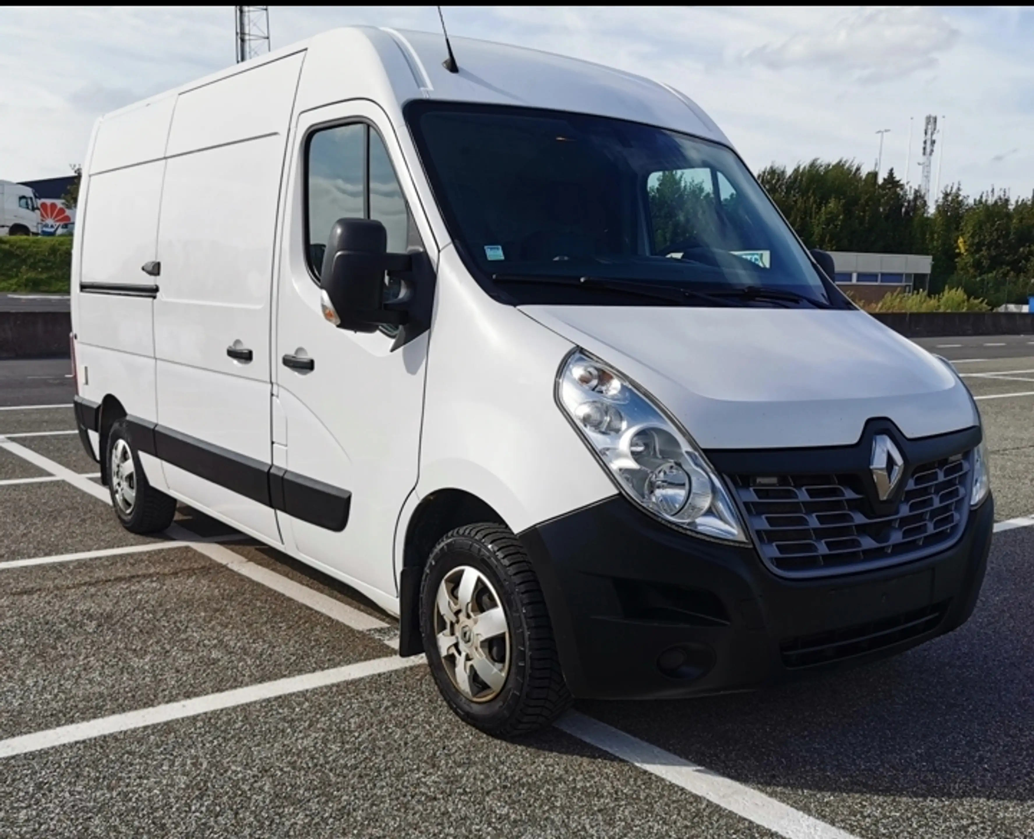 Renault Master 2.3 dCi 35 L2H2 Tva récup — photo 8