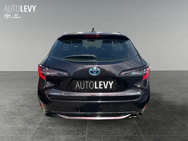 Toyota Corolla view 5