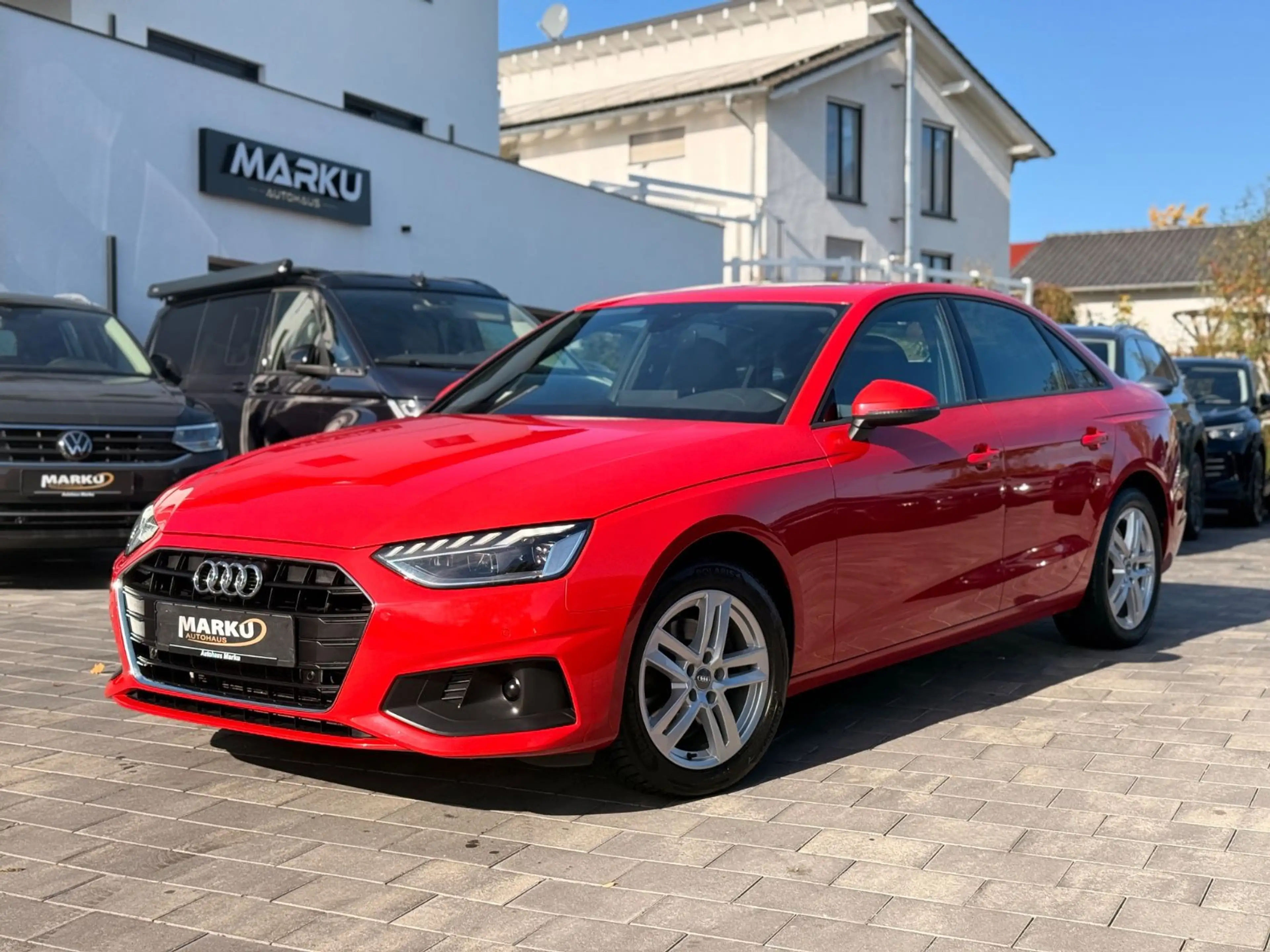 Audi A4 Limo 35 TDI *BUSINESS*ACC*NAVI PLUS*GLASDACH