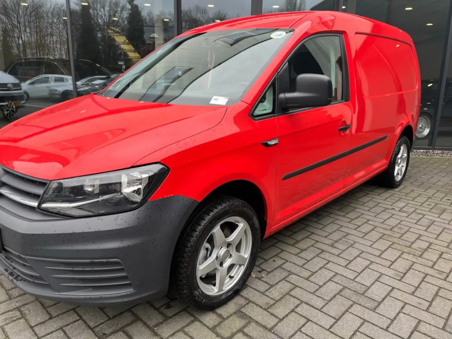 Volkswagen Caddy 2.0 TDI Automaat Trend L2H1, Navi,Camera,Cruise,Pd Rood - 2