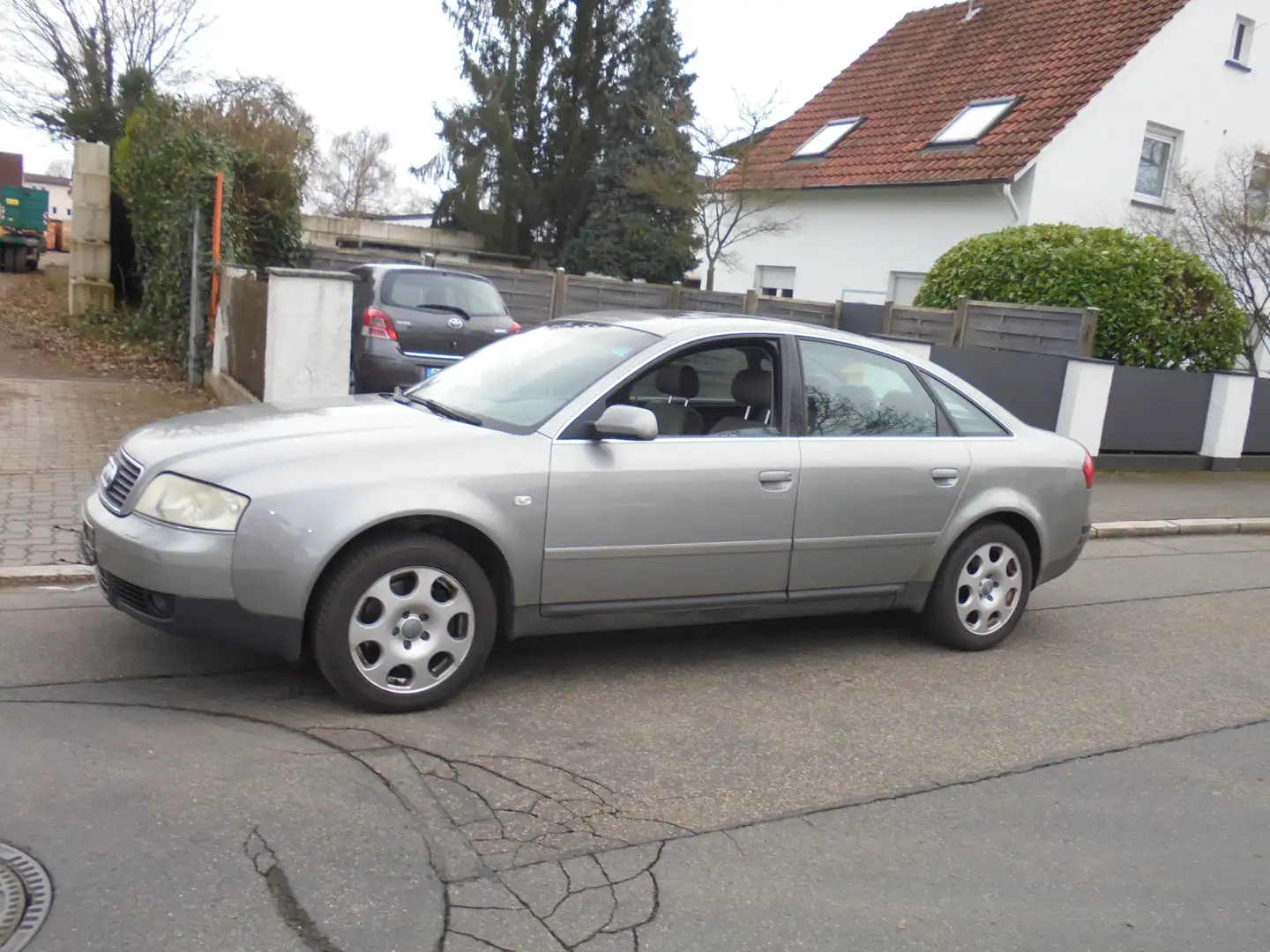 Audi A6 2.4 (125kW) Tuv Biss 12 2024 Für Export Šedá - 2