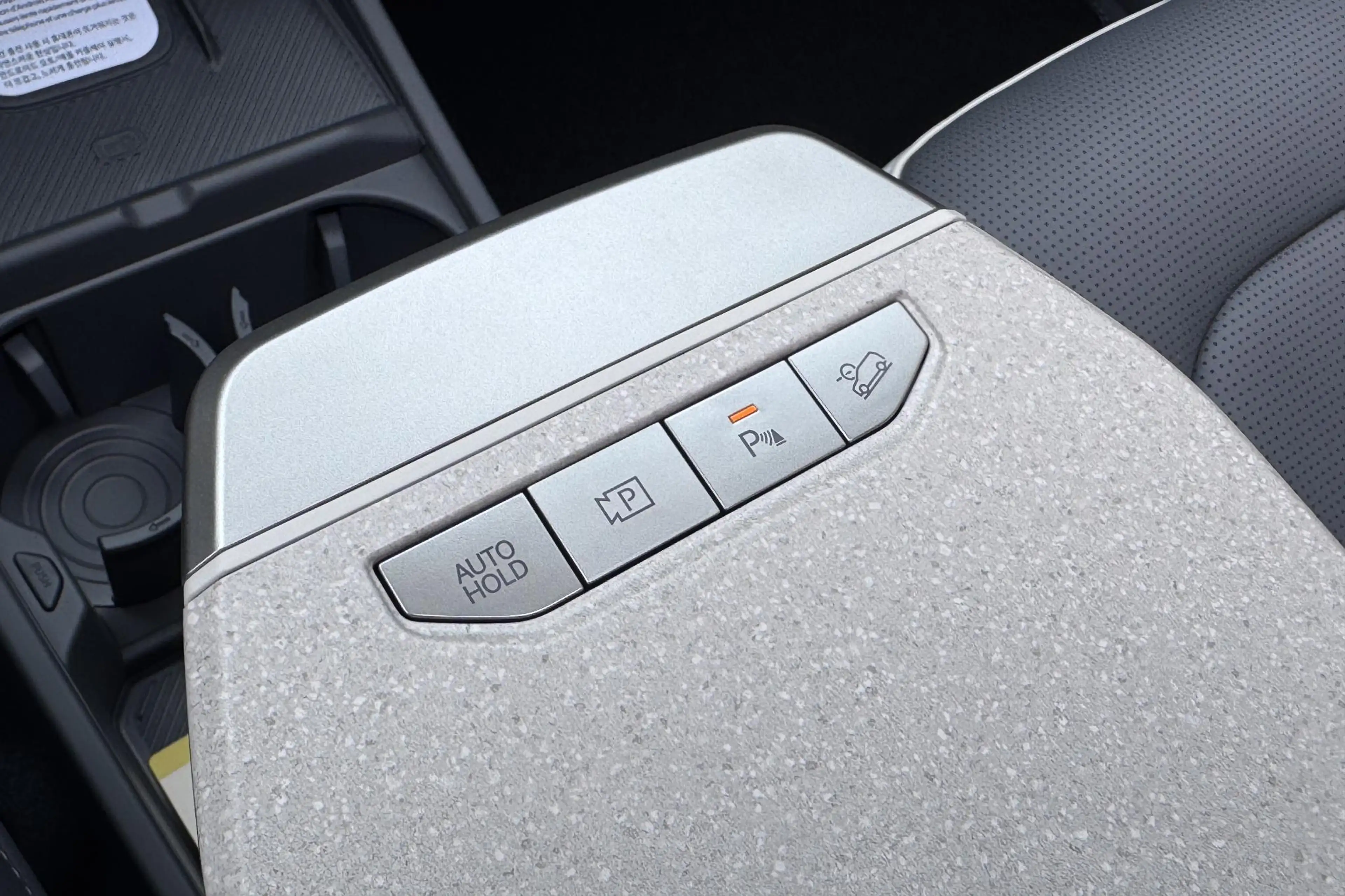 Kia EV3 GT-PlusLine 81.4 kWh | Alleen beschikbaar voor pro — photo 13