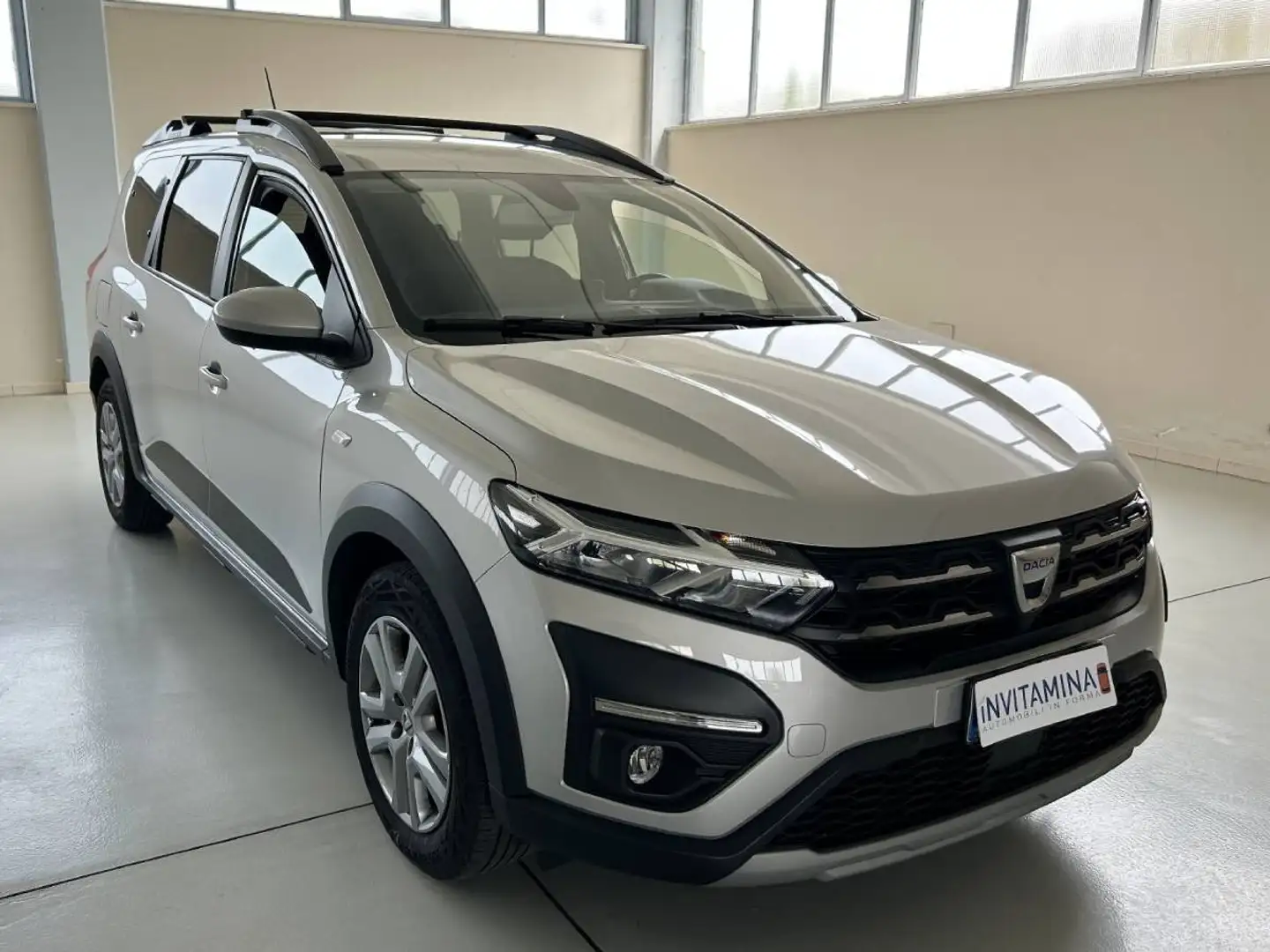 Dacia Jogger 1.0 tce GPL 100cv 7posti Argento - 1