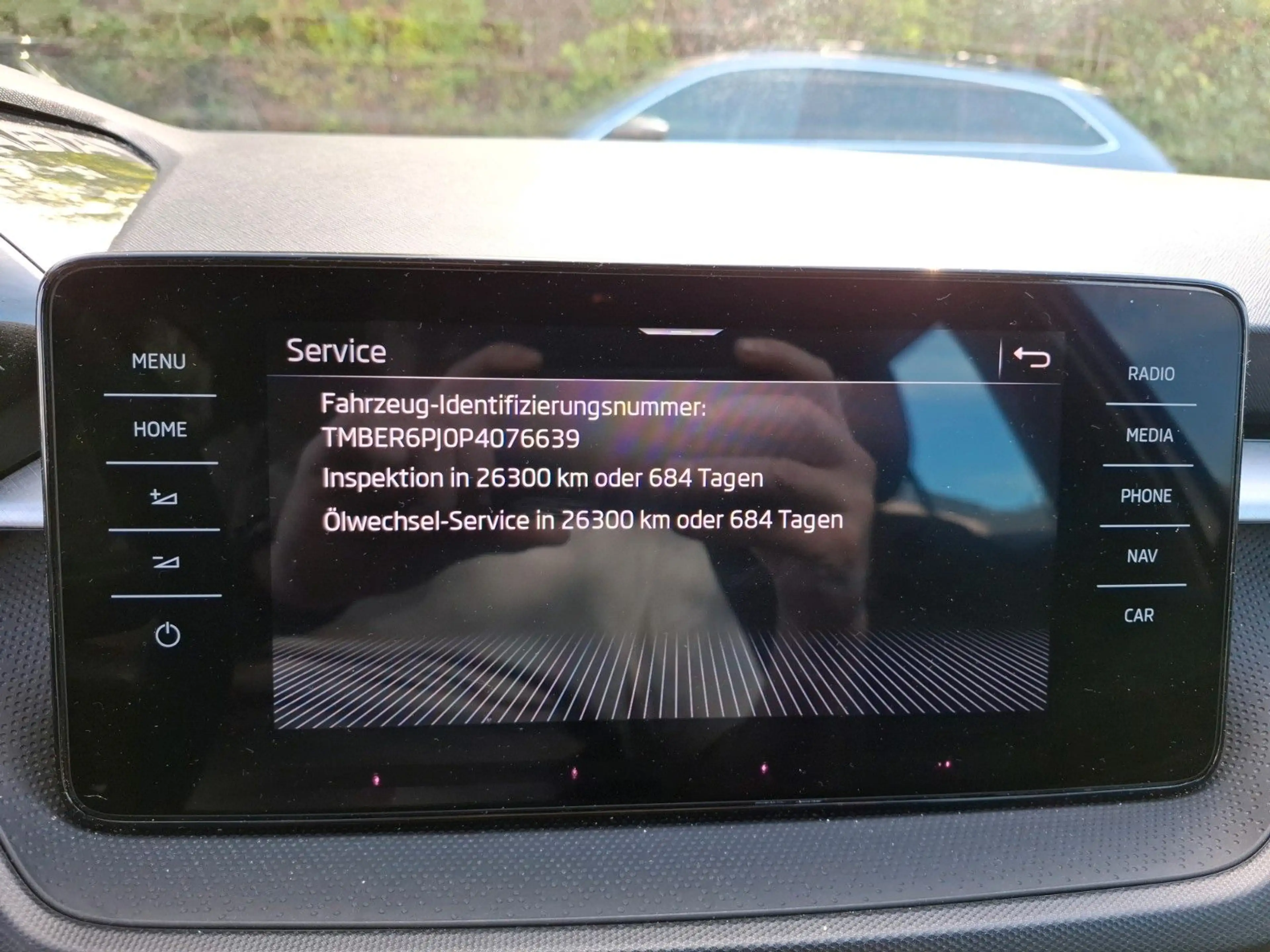 Skoda Fabia 1.0 TSI Ambition DSG *ACC*NAVI*LED*CARPLAY — photo 9