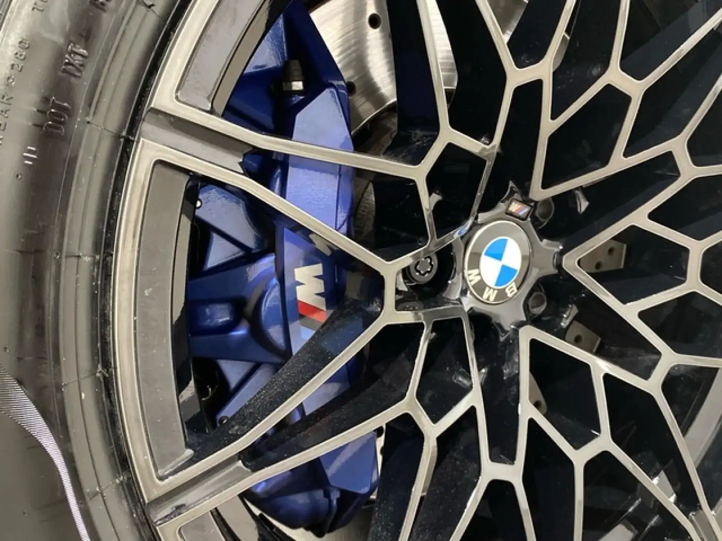 BMW M4 Cabrio Competition xDrive Gris - 2