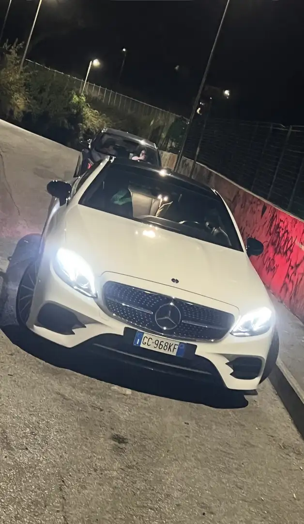 Mercedes-Benz E 300 Coupe d Premium Plus auto - 1