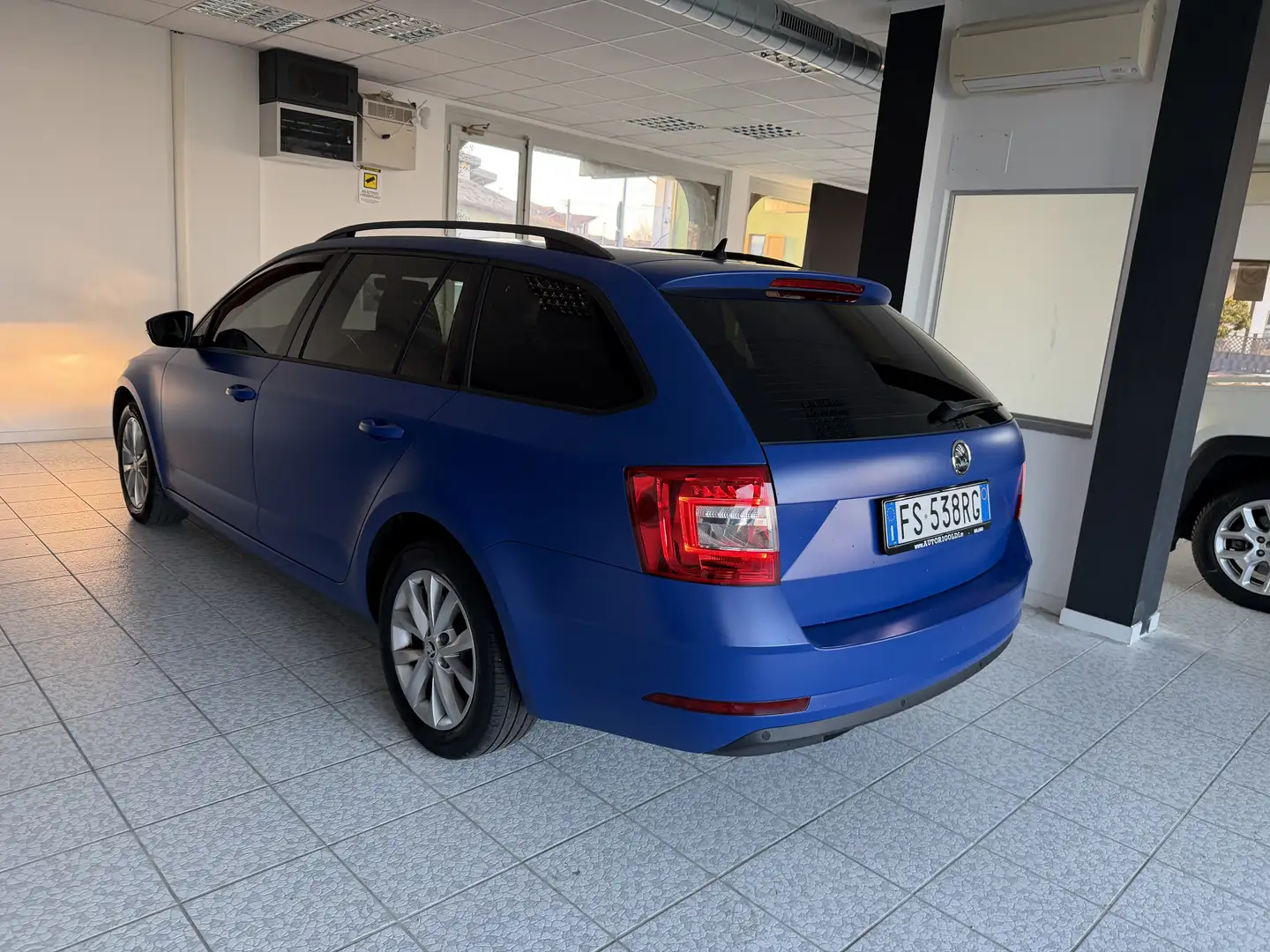 Skoda Octavia Octavia III 2017 Wagon 1.6 tdi Executive 115cv dsg Blu/Azzurro - 2