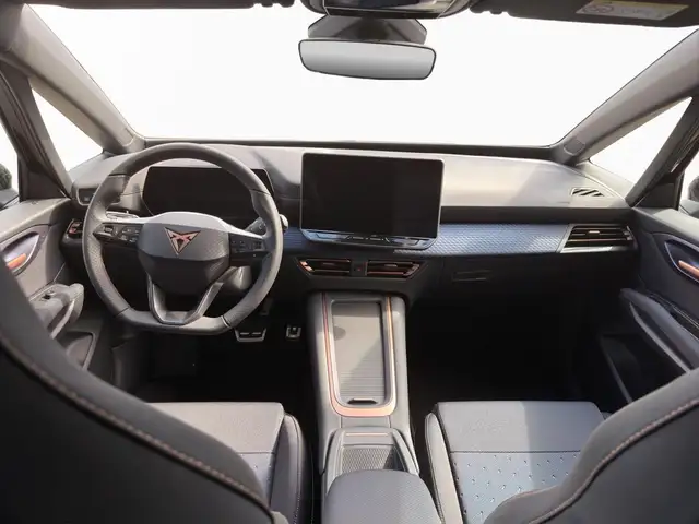 Cupra Born view 2