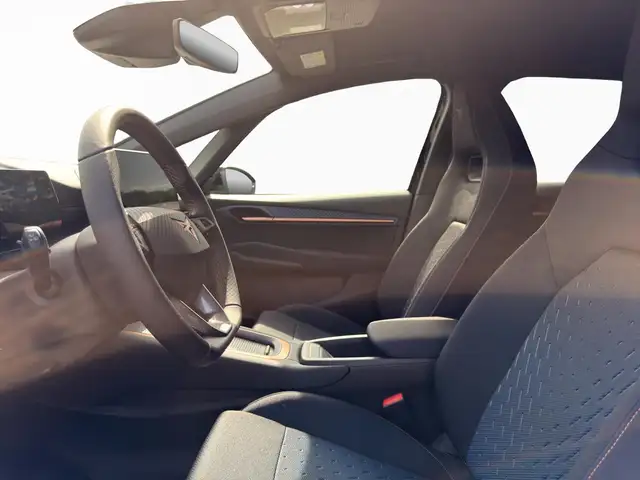 Cupra Born view 9