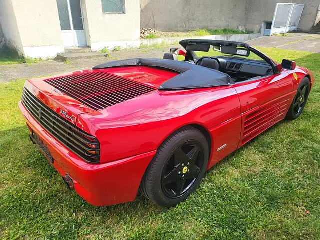Ferrari 348 spyder Ansicht 3
