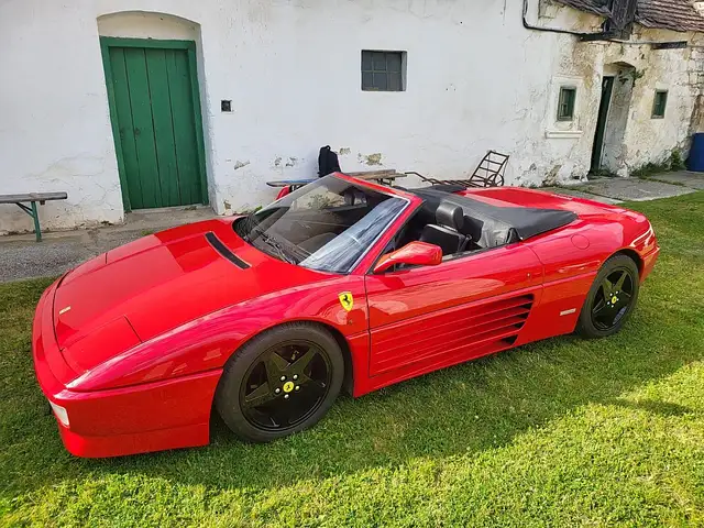 Ferrari 348 spyder Ansicht 11