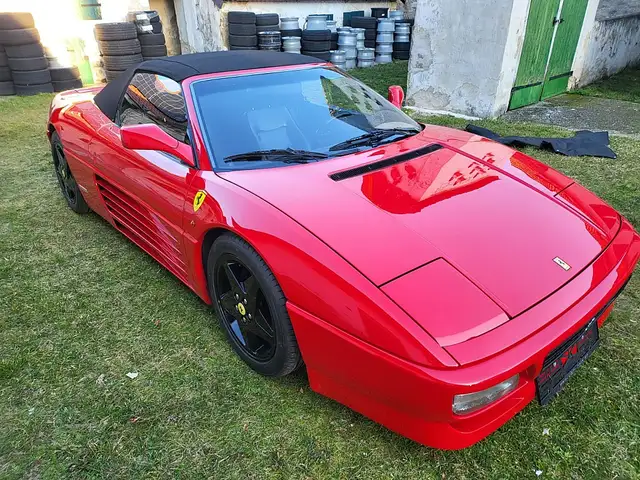 Ferrari 348 spyder Ansicht 45