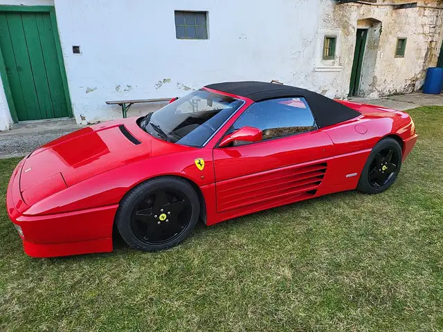 Ferrari 348 spyder Ansicht 38